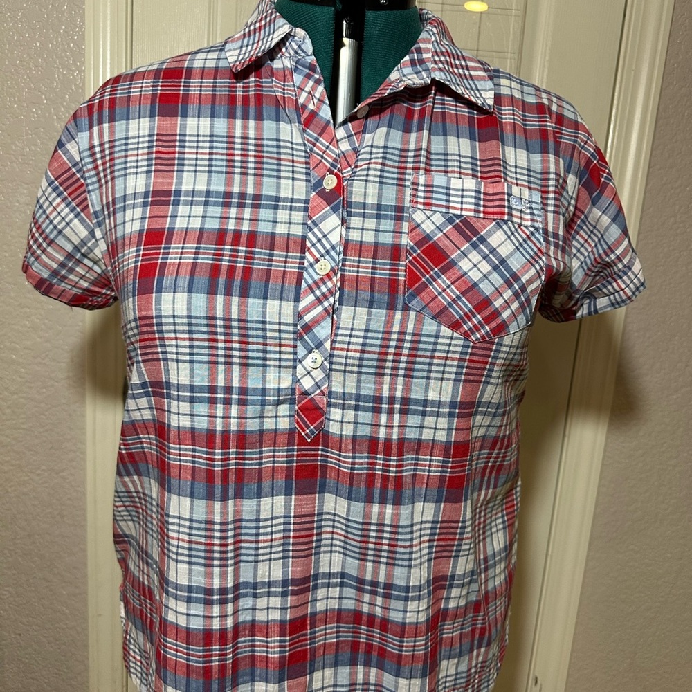 Women’s Red and Blue Plaid Shirt